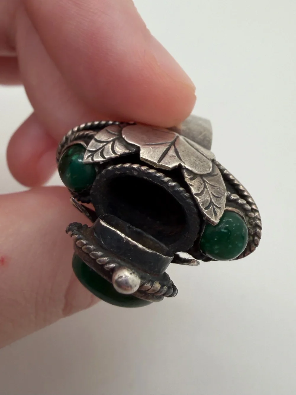 Vintage Taxco Sterling adjustable stone poison ring